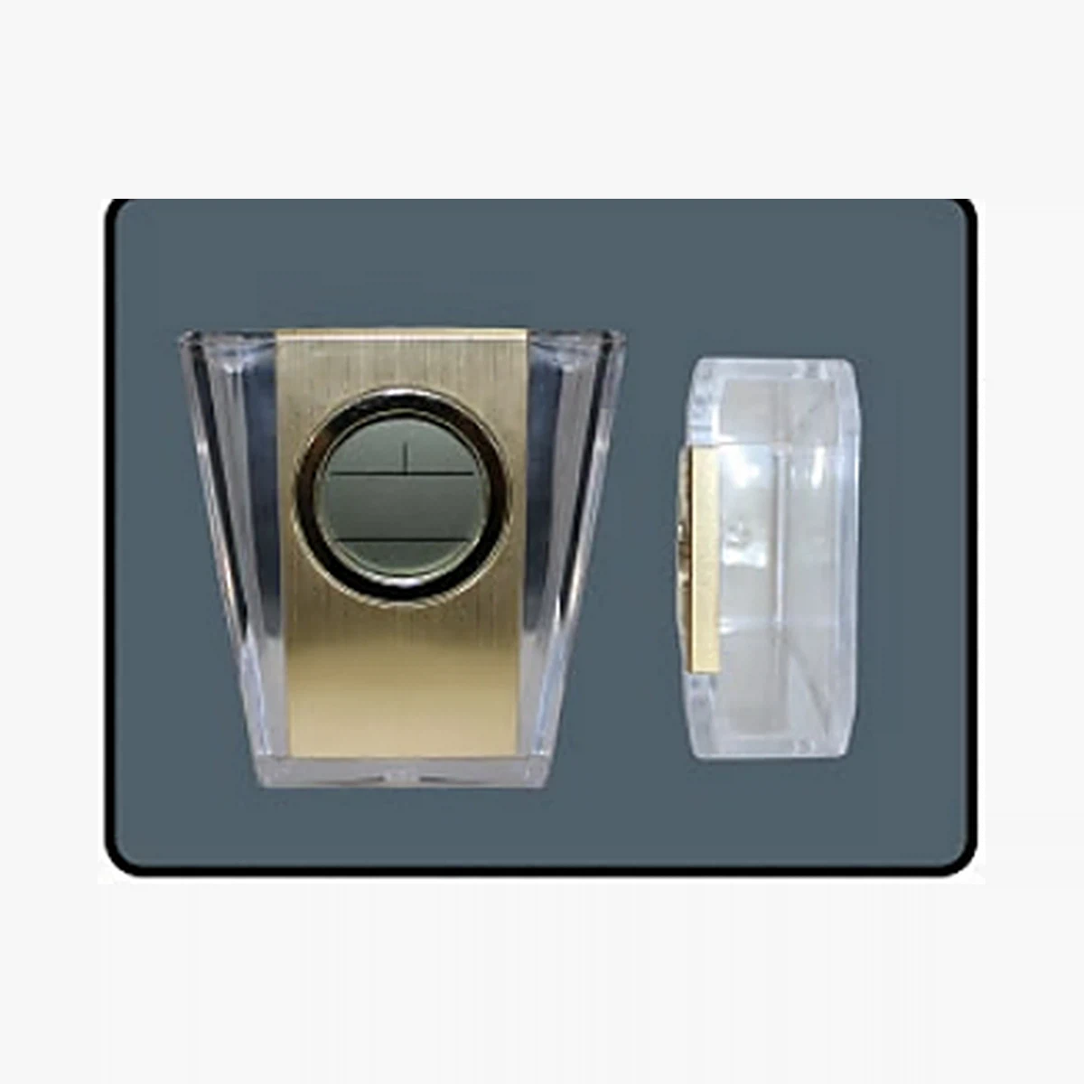 Clock — Style 042 — image 1 of 1