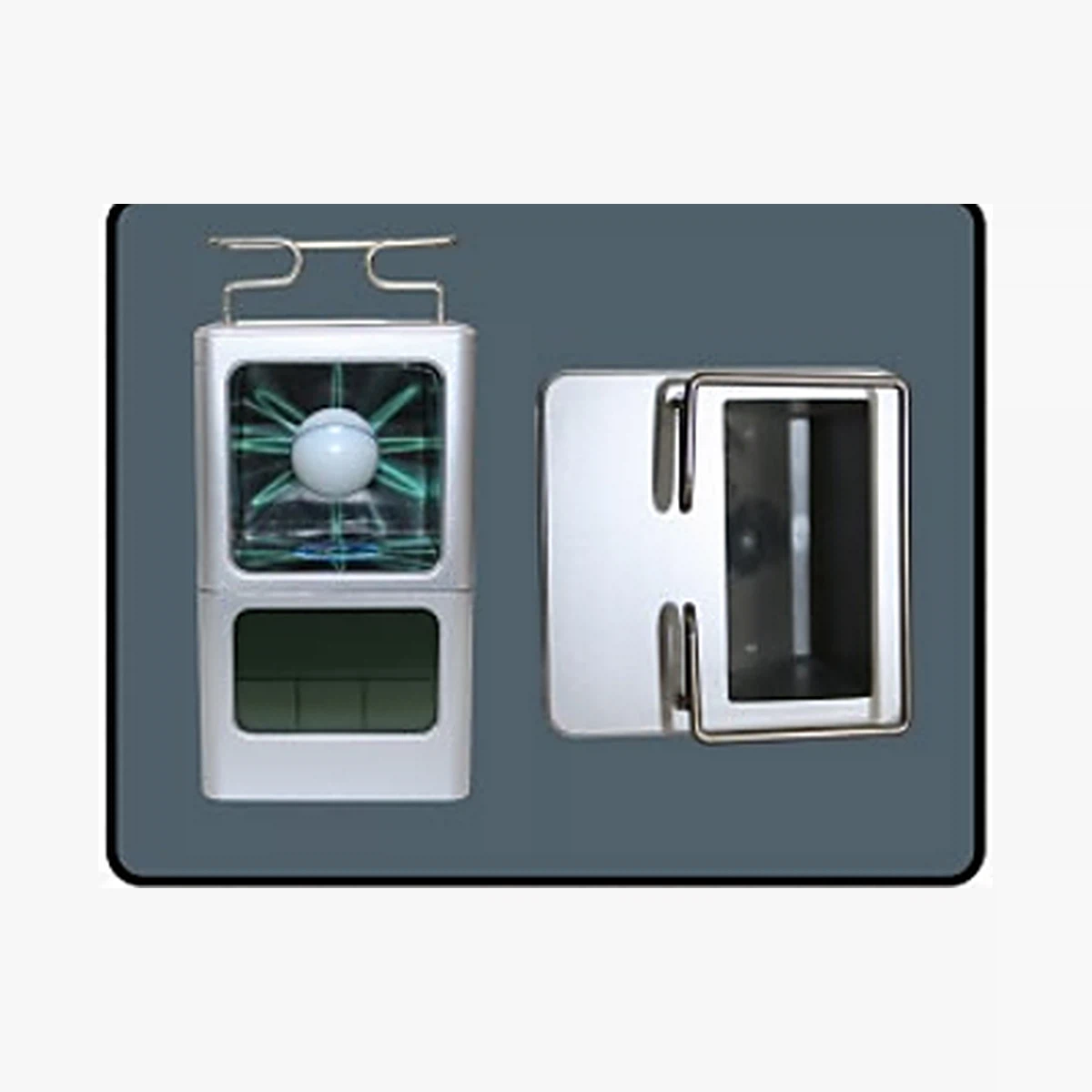 Clock — Style 034 — image 1 of 1
